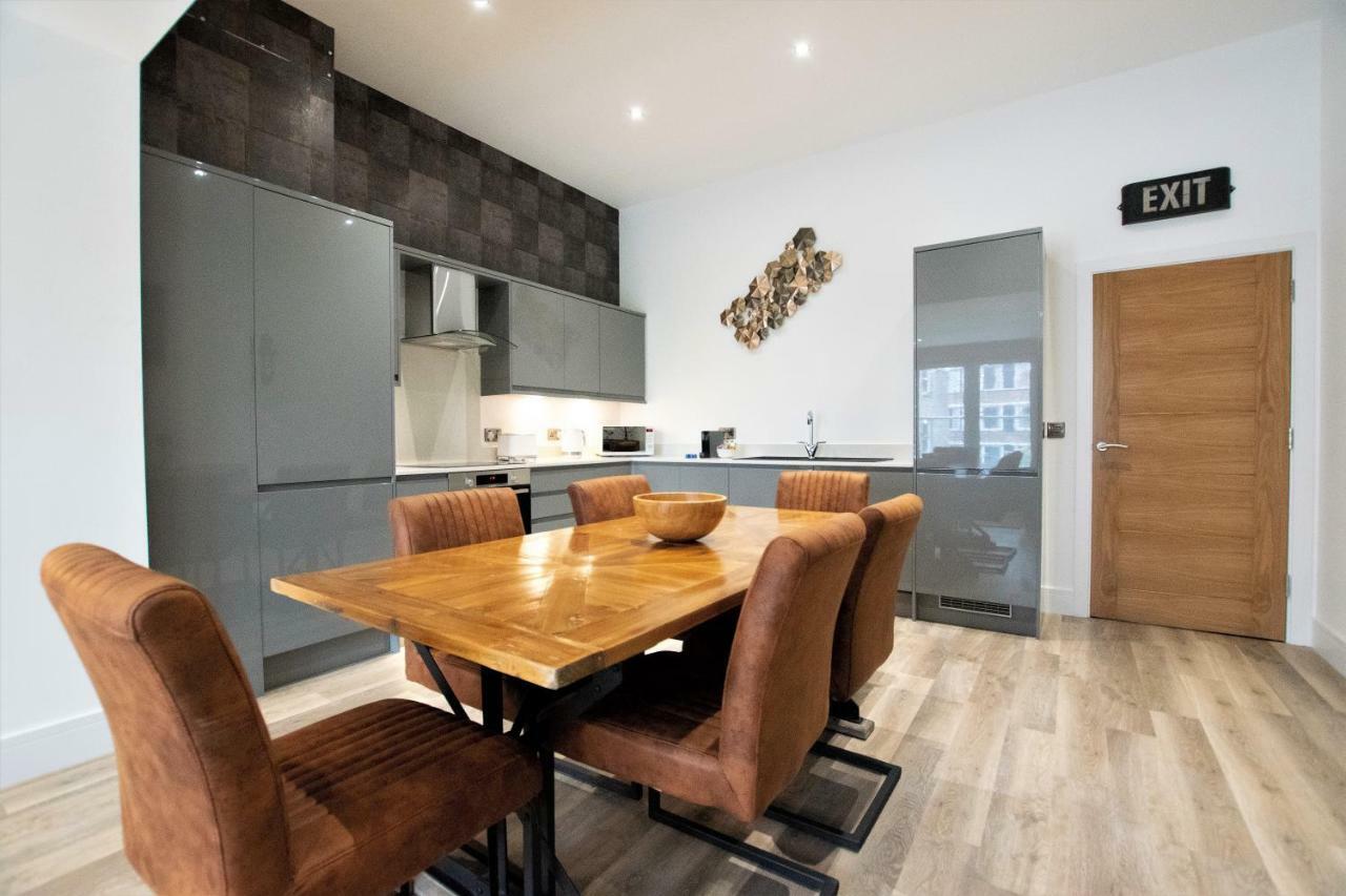 Rowan Tree - Your Apartment Bristol Exteriör bild